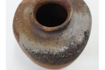 小西陶蔵　青備前　香炉/備前　茶入れ　土の温かみを感じる味わい深い香炉&茶入セット(香爐、仏具、茶道具、茶陶、茶入れ、抹茶、蓋物、小蓋物、共箱付き、仕覆付き)(R-081506)