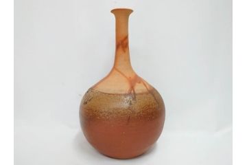 小西陶蔵　備前　長首　高さ 約36cm　窯変の美が際立つ花入(花瓶、花器、花生、花活、和食器、裏印、共箱付き)(R-081507)