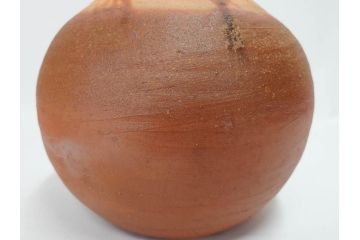小西陶蔵　備前　長首　高さ 約36cm　窯変の美が際立つ花入(花瓶、花器、花生、花活、和食器、裏印、共箱付き)(R-081507)