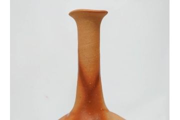 小西陶蔵　備前　長首　高さ 約36cm　窯変の美が際立つ花入(花瓶、花器、花生、花活、和食器、裏印、共箱付き)(R-081507)