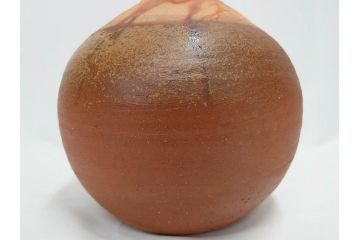 小西陶蔵　備前　長首　高さ 約36cm　窯変の美が際立つ花入(花瓶、花器、花生、花活、和食器、裏印、共箱付き)(R-081507)