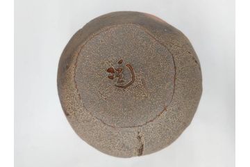 小西陶蔵　備前　耳付　侘び寂びの趣が漂う花入3点&壷セット(花生、花活、花器、花瓶、壺、和食器、裏印、共箱付き)(R-081508)
