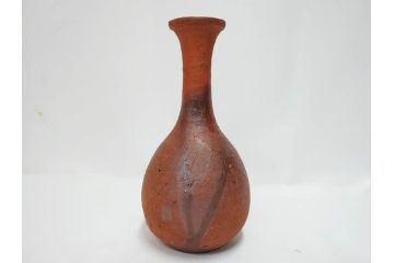 小西陶蔵　備前　耳付　侘び寂びの趣が漂う花入3点&壷セット(花生、花活、花器、花瓶、壺、和食器、裏印、共箱付き)(R-081508)