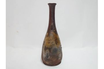 小西陶蔵　備前　耳付　侘び寂びの趣が漂う花入3点&壷セット(花生、花活、花器、花瓶、壺、和食器、裏印、共箱付き)(R-081508)
