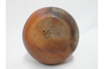 小西陶蔵　備前　砧花入　土の自然な風合いが際立つ花入3点&皿セット(四方、中皿、角皿、和皿、和食器、花生、花活、花器、花瓶、裏印、共箱付き)(R-081509)
