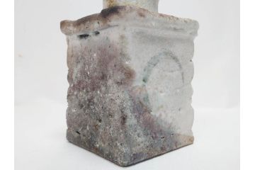金森伸郎　志野焼　志野灰被　雪野志野　温かみを感じる独特の風合いが魅力の花生2点セット(前田昌道書付、花活、花入、花器、花瓶、ウコン布付き、裏印、共箱付)(R-081510)