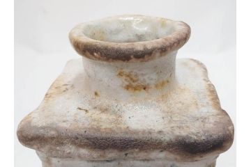 金森伸郎　志野焼　志野灰被　雪野志野　温かみを感じる独特の風合いが魅力の花生2点セット(前田昌道書付、花活、花入、花器、花瓶、ウコン布付き、裏印、共箱付)(R-081510)