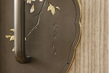 中古　国産手造り家具　御所車　上品な和を演出してくれる総桐箪笥・上段(並厚、桐たんす、着物箪笥、和タンス、衣装箪笥)(R-081524)