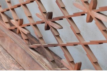 アンティーク建具　可愛らしいデザインが魅力的な組子欄間1枚(明り取り、明かり取り、らんま)(R-081529)