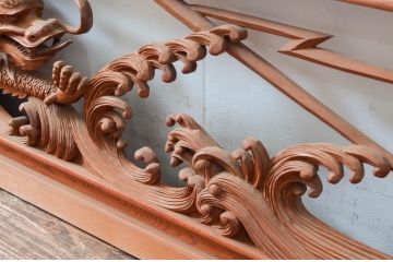 アンティーク建具　上手物!!　迫力のある龍と雷に波の図柄が魅力的な両面彫刻欄間1枚(明かり取り、明り取り)(製作費推定140万円)(R-081531)