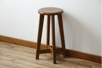 和製アンティーク　コンパクトでかわいらしいハイスツール　(R-081535)
