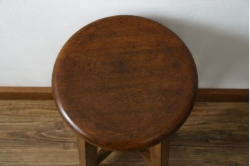 和製アンティーク　コンパクトでかわいらしいハイスツール　(R-081535)