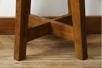 和製アンティーク　コンパクトでかわいらしいハイスツール　(R-081535)