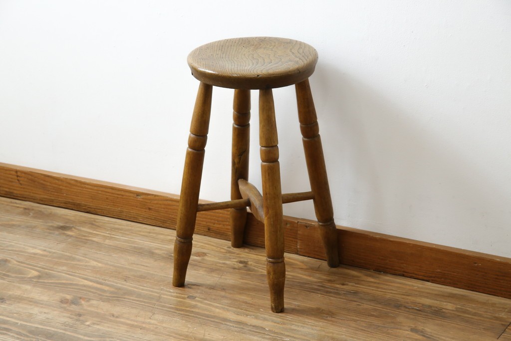 和製アンティーク　コンパクトでかわいらしいスツール　(R-081536)