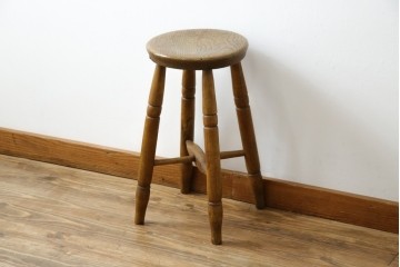 和製アンティーク　コンパクトでかわいらしいスツール　(R-081536)