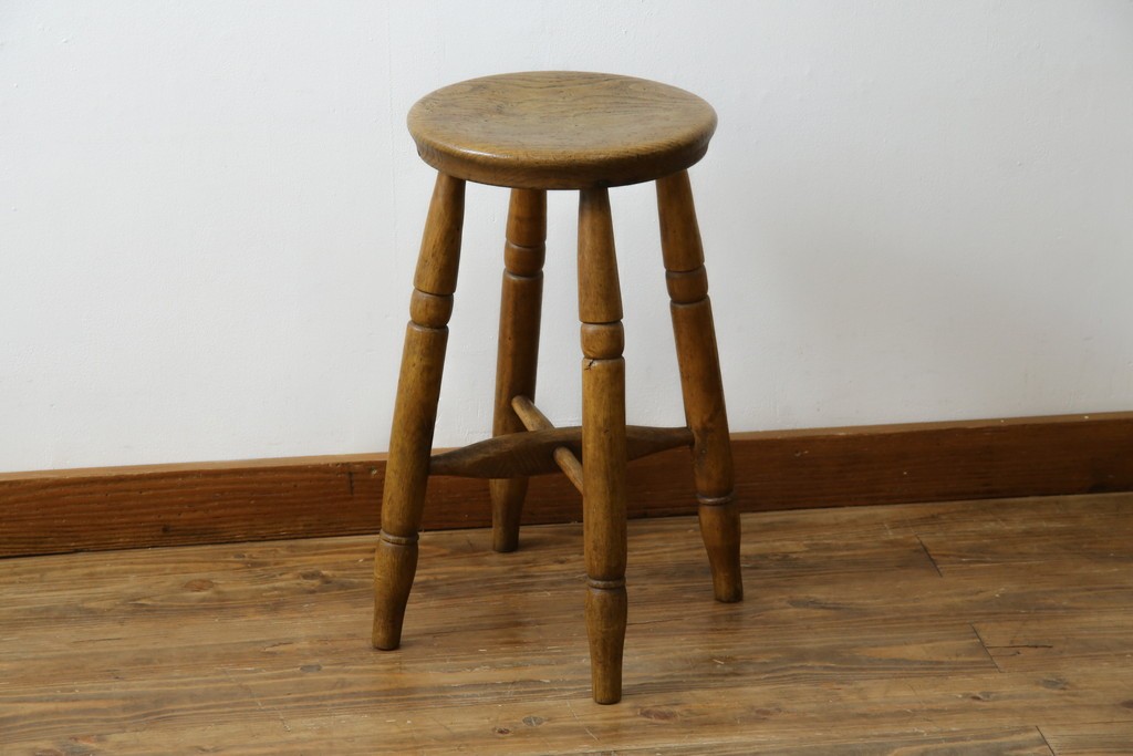 和製アンティーク　コンパクトでかわいらしいスツール　(R-081536)