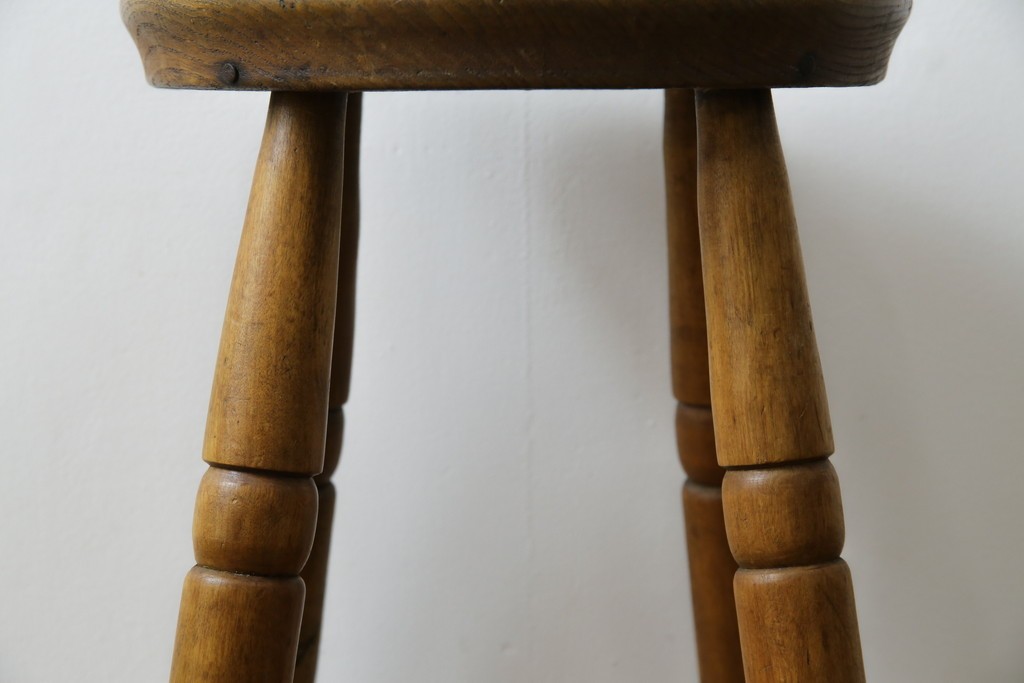 和製アンティーク　コンパクトでかわいらしいスツール　(R-081536)