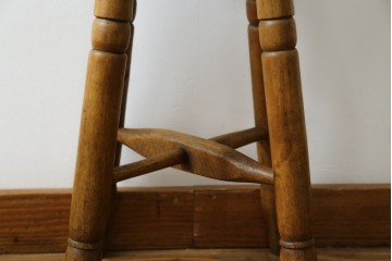 和製アンティーク　コンパクトでかわいらしいスツール　(R-081536)