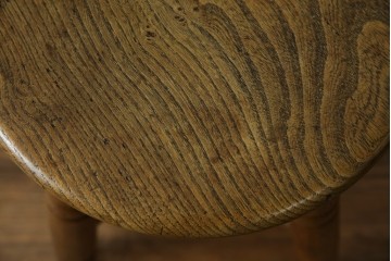 和製アンティーク　コンパクトでかわいらしいスツール　(R-081536)