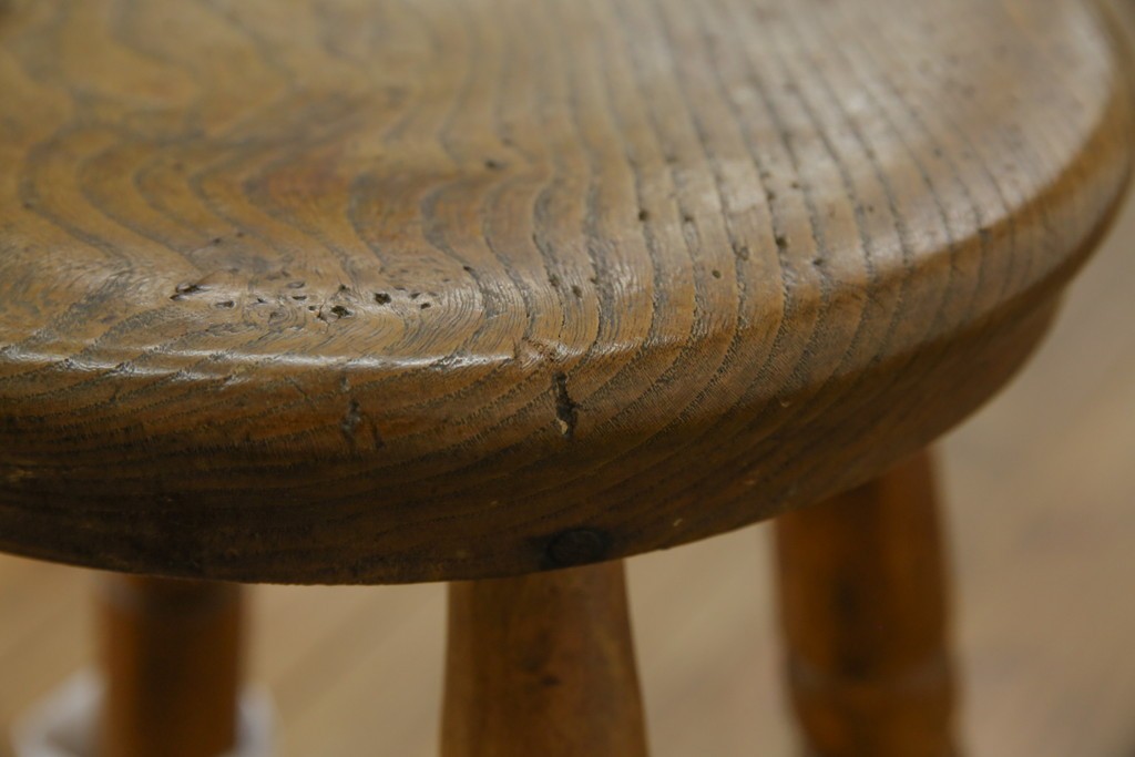 和製アンティーク　コンパクトでかわいらしいスツール　(R-081536)