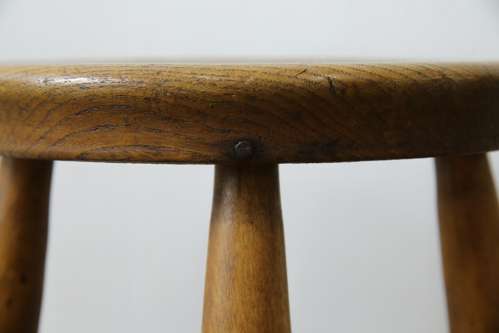 和製アンティーク　コンパクトでかわいらしいスツール　(R-081536)