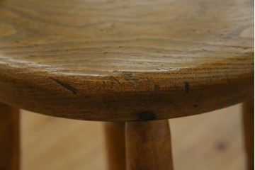 和製アンティーク　コンパクトでかわいらしいスツール　(R-081536)