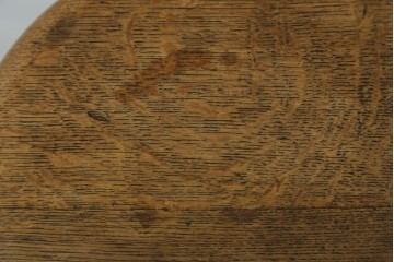 和製アンティーク　楢(ナラ)材　小さめのサイズが可愛らしい丸スツール2脚セット　(R-081537)