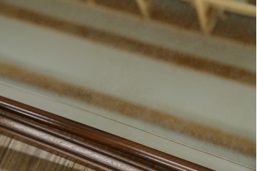 イギリスアンティーク　マホガニー材　繊細なフォルムが魅力的なスタンドミラー　(R-081552)