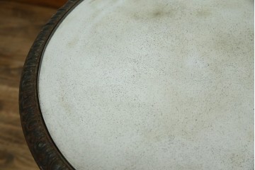 フランスアンティーク　ミラー天板　鋳物アイアンフレーム　チルトアップ　上品な曲線のデザインが目を引くコーヒーテーブル　(R-081554)