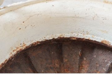 フランスアンティーク　鉄製　特大!!　ヨーロピアンな雰囲気あふれるアイアンプランター(フラワーベース、ガーデンポット、鉢カバー、鋳物、ディスプレイ)(R-081565)