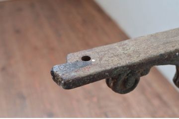 フランスアンティーク　使いこまれた風合いがおしゃれな鋳物のアイアンレッグ2本セット(テーブル脚、DIY、材料)(R-081568)