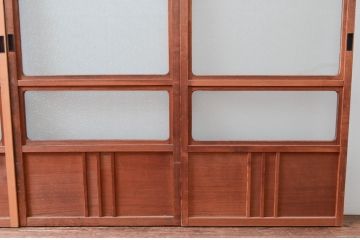 アンティーク建具　落ち着いた和の空間を演出する幅狭ガラス戸4枚セット(引き戸)(R-081573)