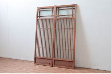 アンティーク建具　風情のある佇まいが魅力的!格子の入ったガラス窓2枚セット(ガラス戸、格子戸、引き戸)(R-081574)
