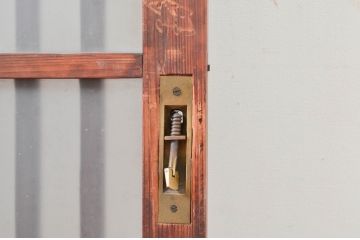 アンティーク建具　古民家スタイルにおすすめなガラス入り幅狭の玄関戸2枚セット(ガラス戸、引き戸、格子戸)(R-081585)