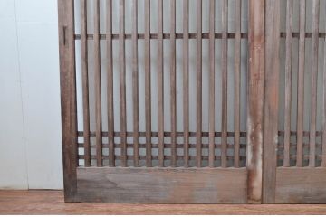 アンティーク建具　数寄屋のガラスなし格子戸2枚セット(荒格子戸、引き戸)(R-081586)