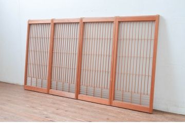 アンティーク建具　片面ガラス　シンプルな佇まいが落ち着きのある空間を演出する書院戸4枚セット(窓、引き戸、ガラス戸)(R-081590)