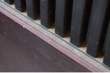 アンティーク建具　漆塗り　上質な和の空間を演出する格子帯戸2枚セット(引き戸、板戸、格子戸)(R-081596)