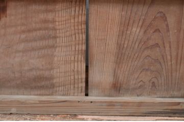 アンティーク建具　風情のある佇まいが魅力的な格子戸1枚(引き戸)(R-081601)