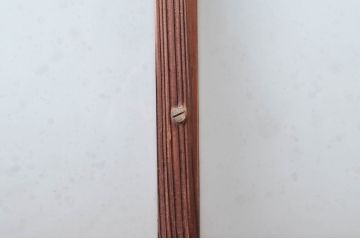 アンティーク建具　昭和初期～中期　大正ロマンの趣を残す縦桟意匠の窓4枚セット　(R-081602)