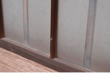 アンティーク建具　昭和初期～中期　大正ロマンの趣を残す縦桟意匠の窓4枚セット　(R-081602)