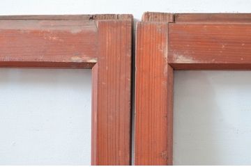 アンティーク建具　昭和初期～中期　大正ロマンの趣を残す縦桟意匠の窓2枚セット　(R-081603)