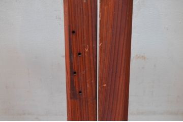 アンティーク建具　昭和初期～中期　大正ロマンの趣を残す縦桟意匠の窓2枚セット　(R-081603)