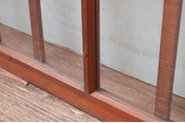 アンティーク建具　昭和初期～中期　大正ロマンの趣を残す縦桟意匠の窓2枚セット　(R-081603)