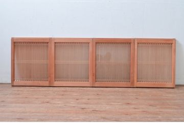 アンティーク建具　片面ガラス　和の空間づくりにおすすめ!格子入りの小さなガラス窓4枚セット(引き戸、ガラス戸、格子戸)(R-081608)