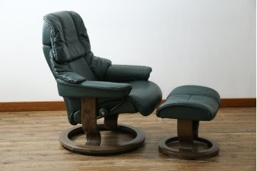 中古　EKORNES(エコーネス)　本革(レザー)　オットマン付き　ロングセラー!!一番人気のストレスレス レノ クラシック(S)(アームチェア、リクライニングチェア、椅子、一人掛けソファ、1Pソファ)(定価約45万円)(R-081615)