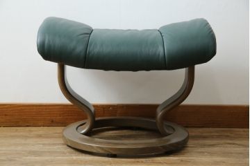 中古　EKORNES(エコーネス)　本革(レザー)　オットマン付き　ロングセラー!!一番人気のストレスレス レノ クラシック(S)(アームチェア、リクライニングチェア、椅子、一人掛けソファ、1Pソファ)(定価約45万円)(R-081615)