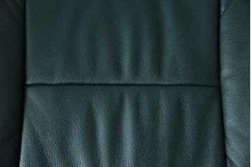 中古　EKORNES(エコーネス)　本革(レザー)　オットマン付き　ロングセラー!!一番人気のストレスレス レノ クラシック(S)(アームチェア、リクライニングチェア、椅子、一人掛けソファ、1Pソファ)(定価約45万円)(R-081615)