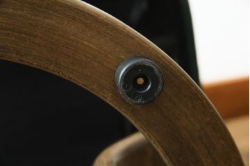中古　EKORNES(エコーネス)　本革(レザー)　オットマン付き　ロングセラー!!一番人気のストレスレス レノ クラシック(S)(アームチェア、リクライニングチェア、椅子、一人掛けソファ、1Pソファ)(定価約45万円)(R-081615)
