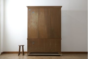 中古　美品　DREXEL HERITAGE(ドレクセルヘリテイジ)　Cameo Classics(キャメオクラシックス)　マホガニー材　高級感溢れる佇まいが魅力的な照明付きキャビネット(収納棚、戸棚、食器棚、カップボード、飾り棚、コレクションケース、ディスプレイケース)(定価約228万円)(R-081620)