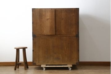 和製アンティーク　総桐(キリ)材　品のある丸金具が和モダンな雰囲気を醸し出す二段重ね時代箪笥(重ね箪笥、和タンス、衣装たんす、整理箪笥、収納たんす、桐箪笥、桐たんす、引き出し)(R-081622)